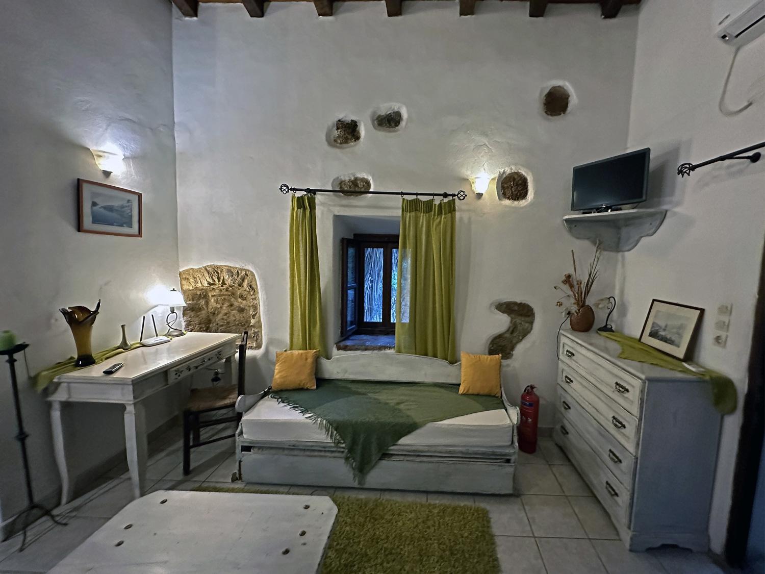 Porfyrousa Traditional Hotel Milopotamos  Zewnętrze zdjęcie