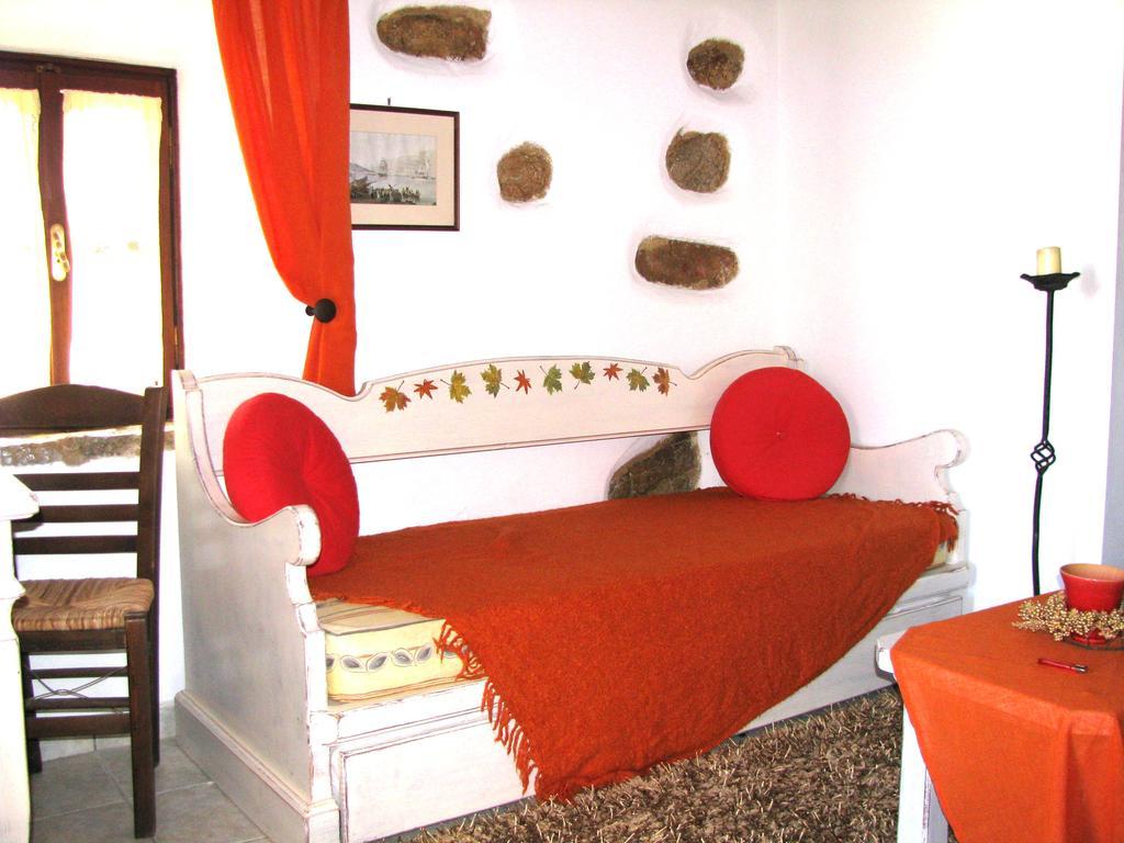 Porfyrousa Traditional Hotel Milopotamos  Zewnętrze zdjęcie