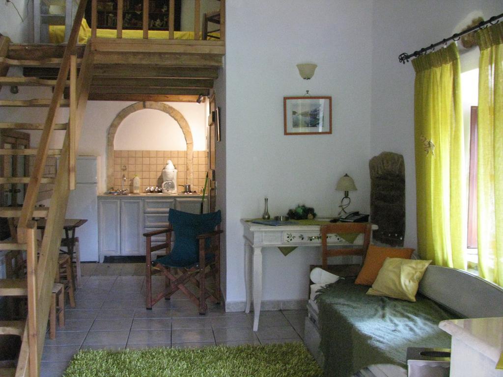 Porfyrousa Traditional Hotel Milopotamos  Zewnętrze zdjęcie