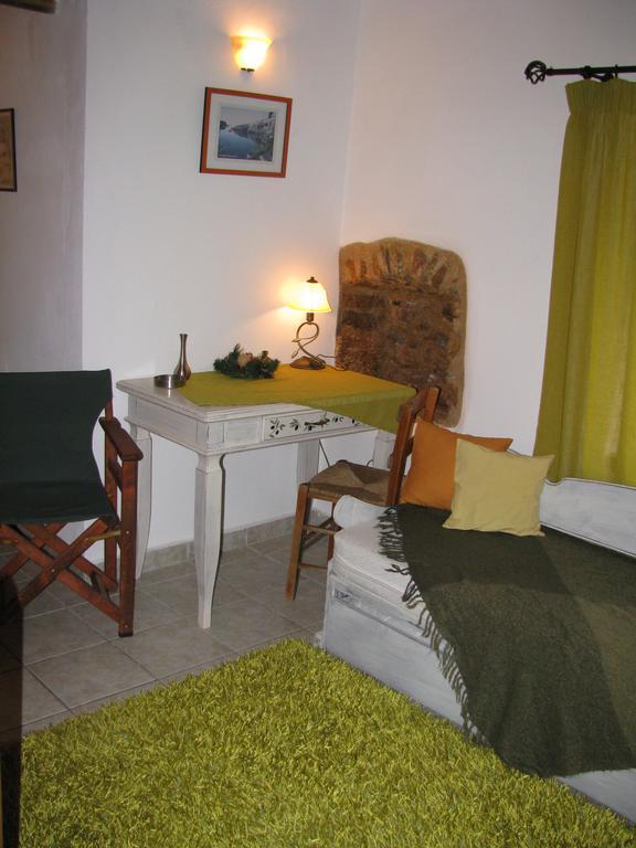 Porfyrousa Traditional Hotel Milopotamos  Zewnętrze zdjęcie